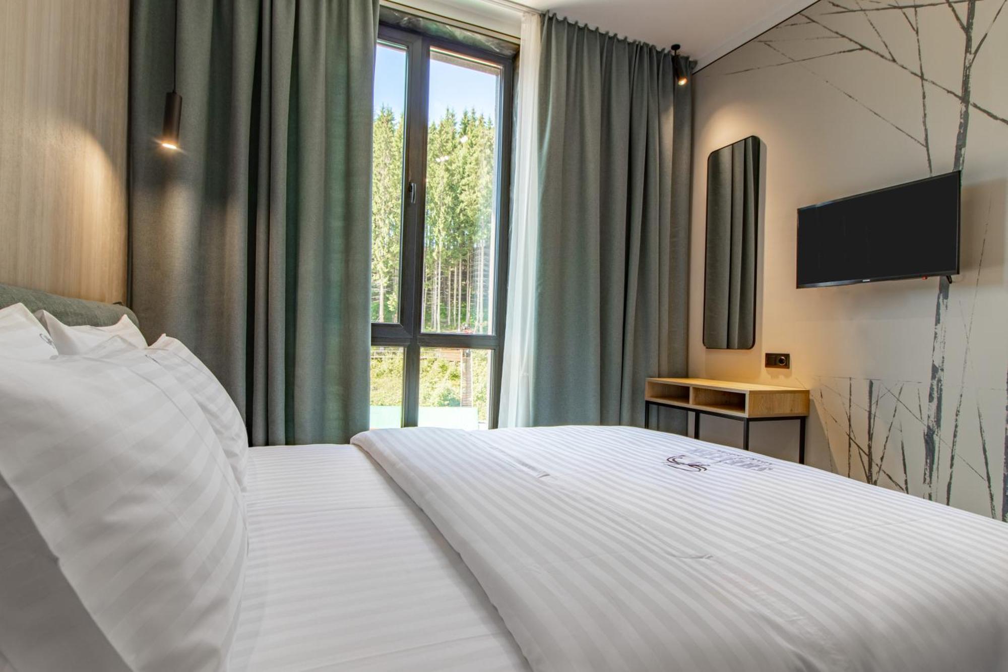 Shelter Apart Hotel Bukovel Eksteriør bilde